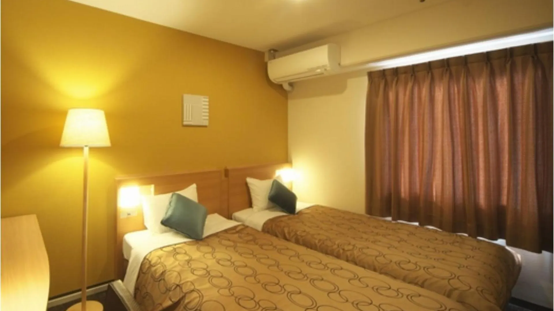 Yokohama Heiwa Plaza Hotel - Vacation Stay 36356V